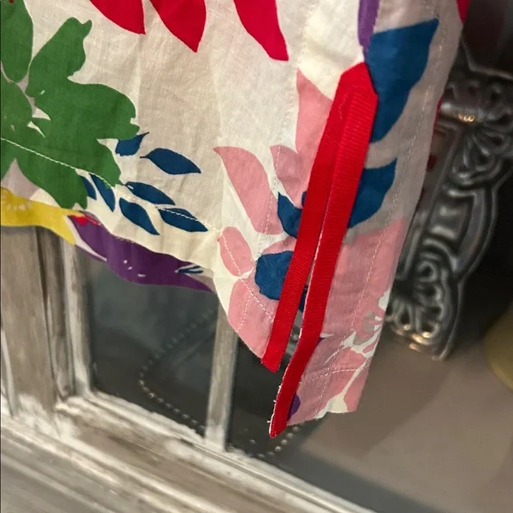Colorful Boden Floral Tunic Top with Ribbon Details - Picture 4 of 5